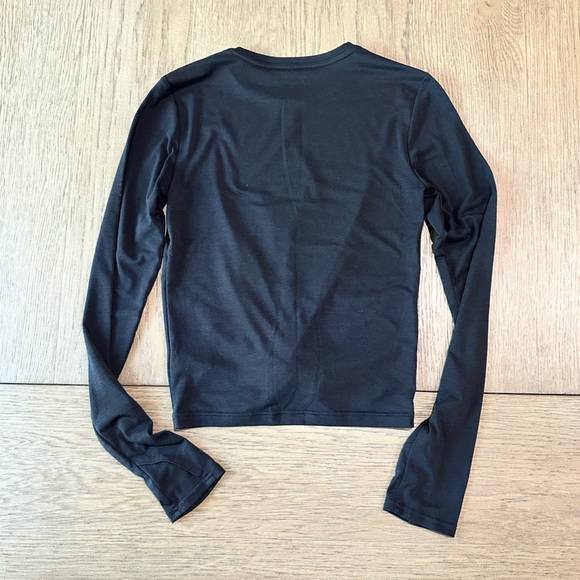 Athleta Essence Twist Front Long Sleeve T-Shirt Black Size XXS - Picture 7 of 7